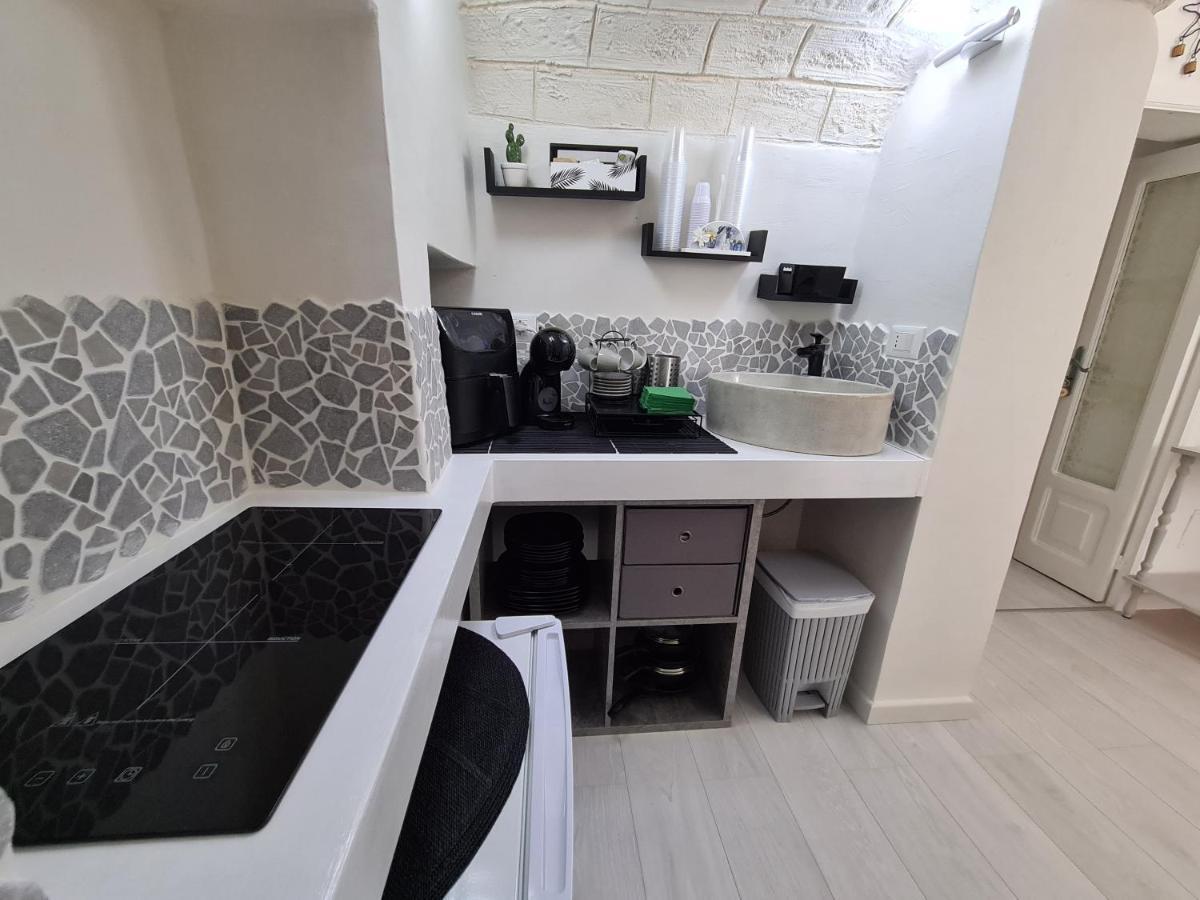 Bed & Breakfast Dimora Felice 오스투니 외부 사진
